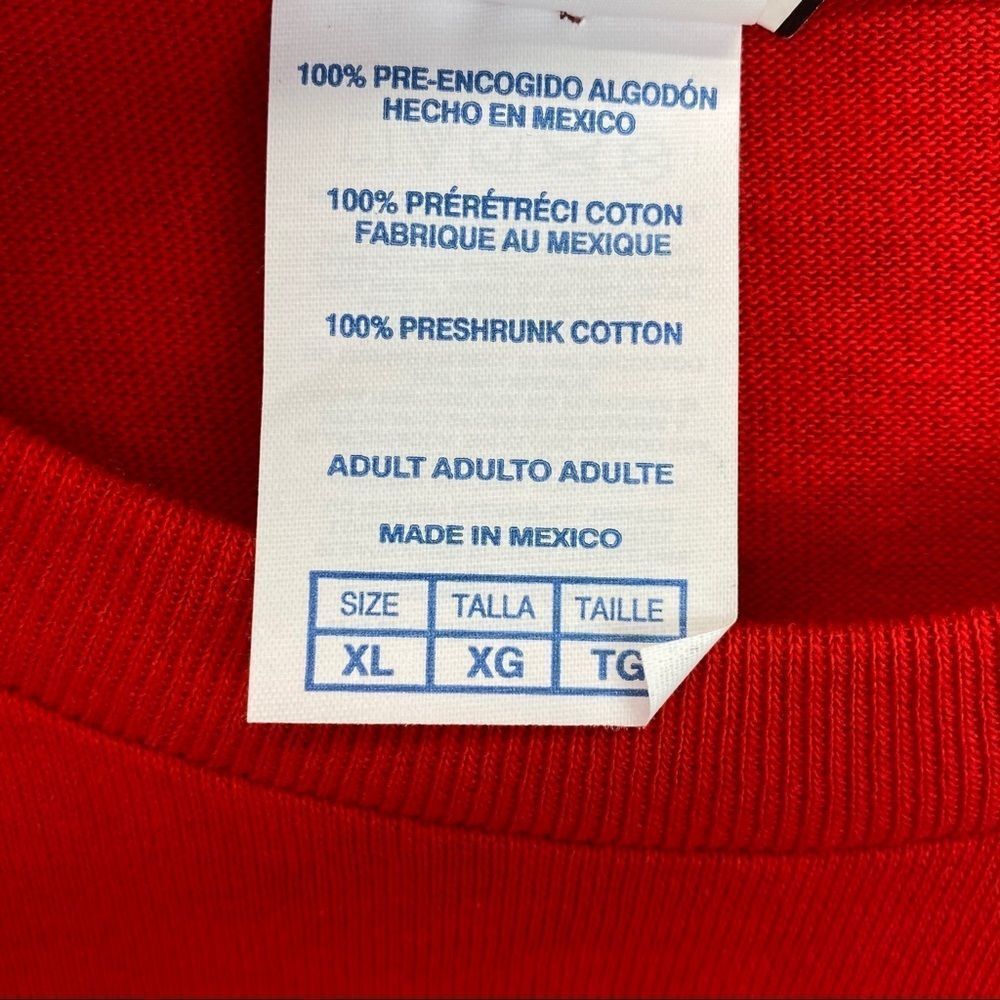 Santa Suit Tee NEW red - XL - Picture 5 of 6